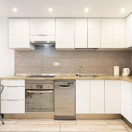 Апартаменты Two Modern And Bright Near El Duque *