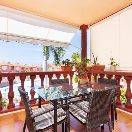 Two Modern&bright Near El Duque *