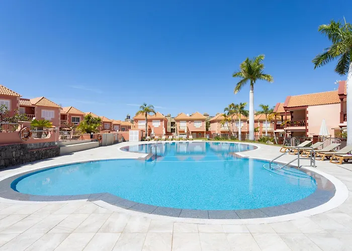 Two Modern&bright Near El Duque *