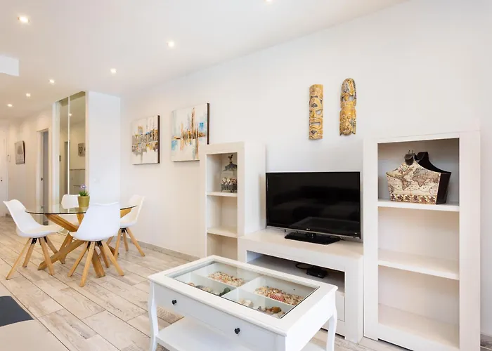 Lejlighed Two Modern And Bright Near El Duque *