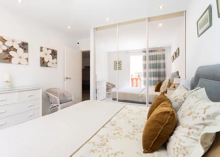 Two Modern&bright Near El Duque Costa Adeje (Tenerife)