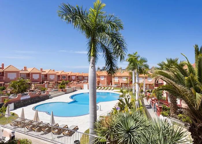 Two Modern And Bright Near El Duque Lejlighed *