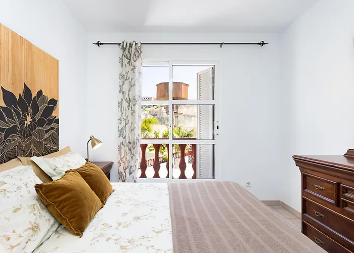 Two Modern&bright Near El Duque *