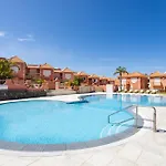 Stunning Modern Just Steps From El Duque Apartment Costa Adeje (Tenerife)